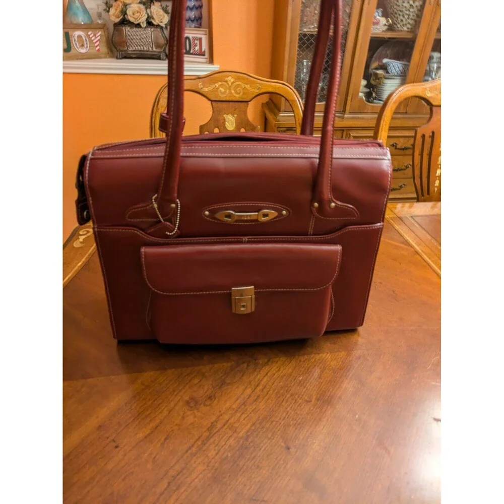 Deep Red Leather MCKLEIN Laptop 17